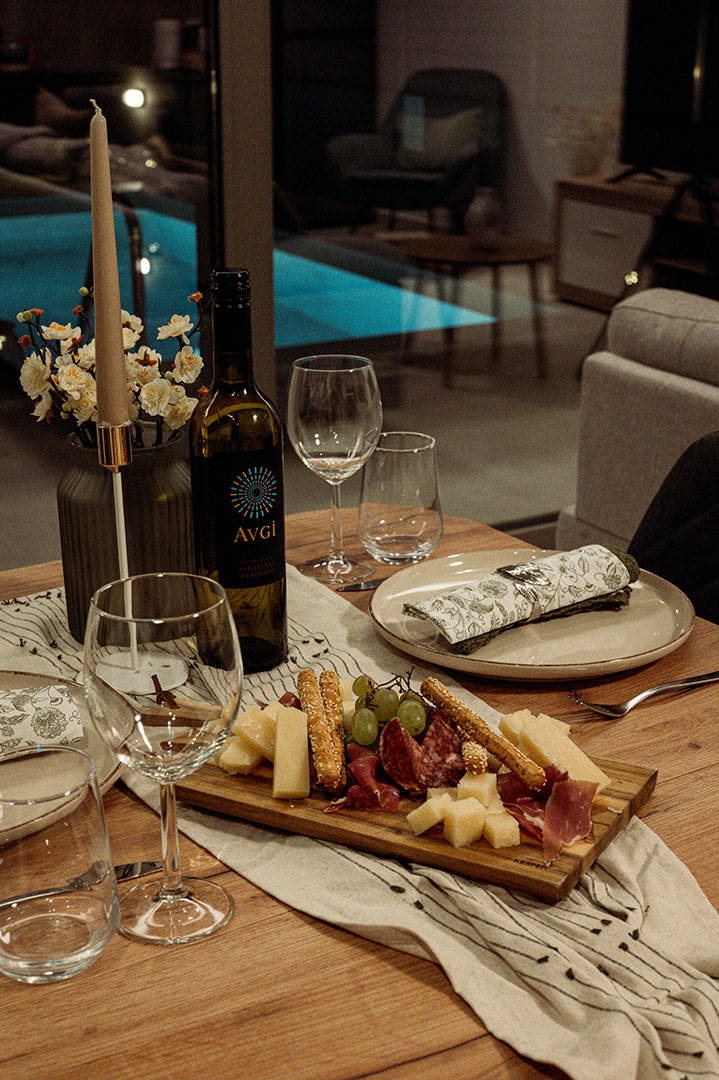 

Adorian-Suites-Crete-1374.jpg